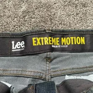 Lee